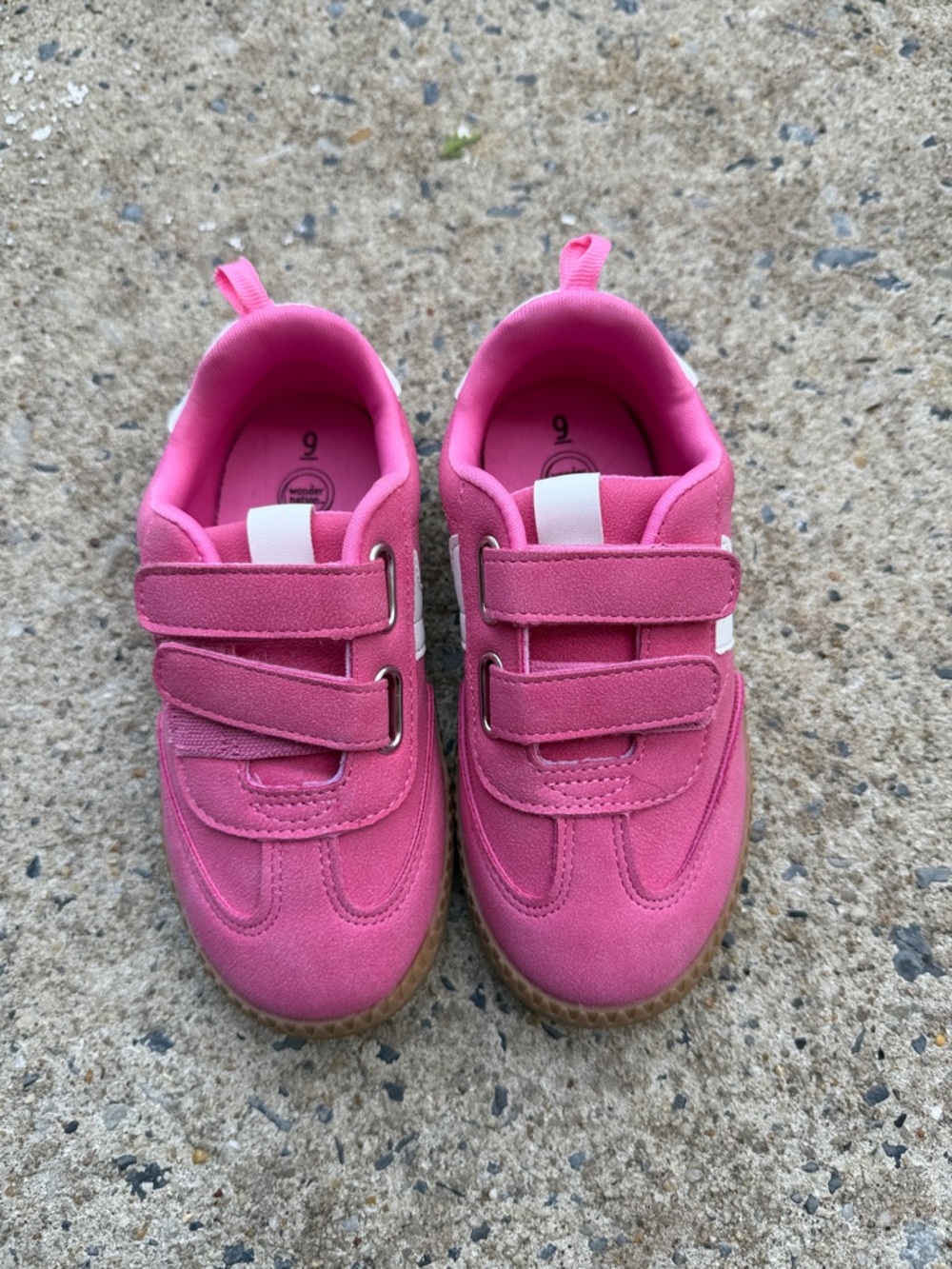 wonder nation Pink Kids Velcro Sneakers